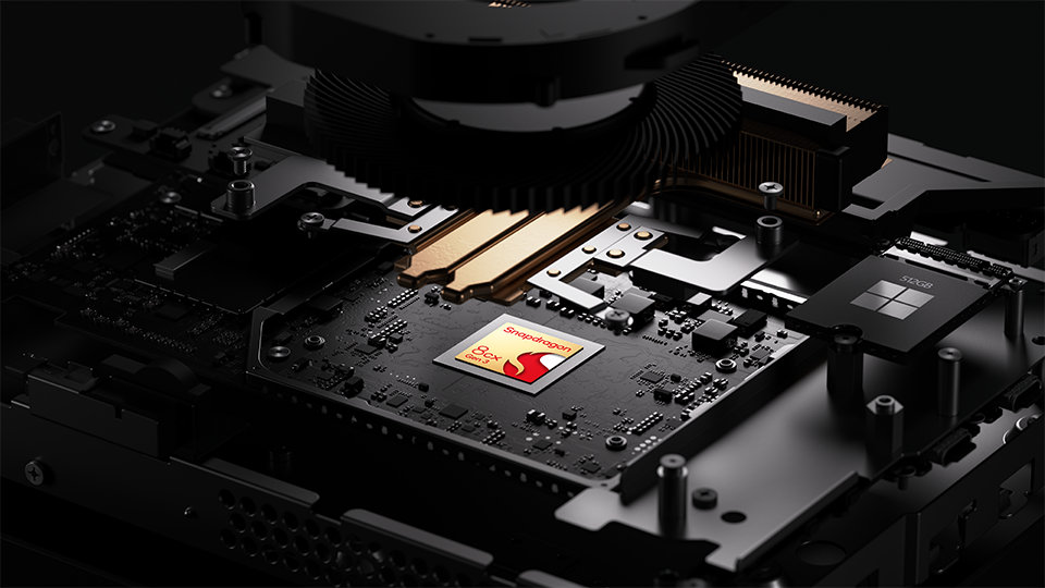 A close-up view of the Snapdragon® 8cx Gen 3 compute platform.