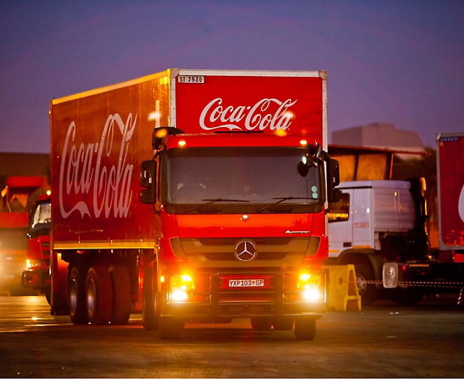 A red coca cola truck.