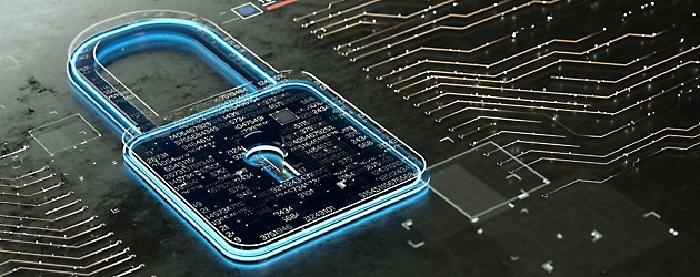 Cadenas numérique avec superposition de code sur un circuit, symbolisant la sécurité des données et la technologie de chiffrement.