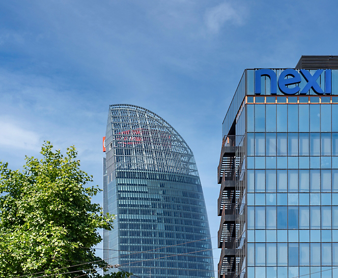 A building with a logo of nexi