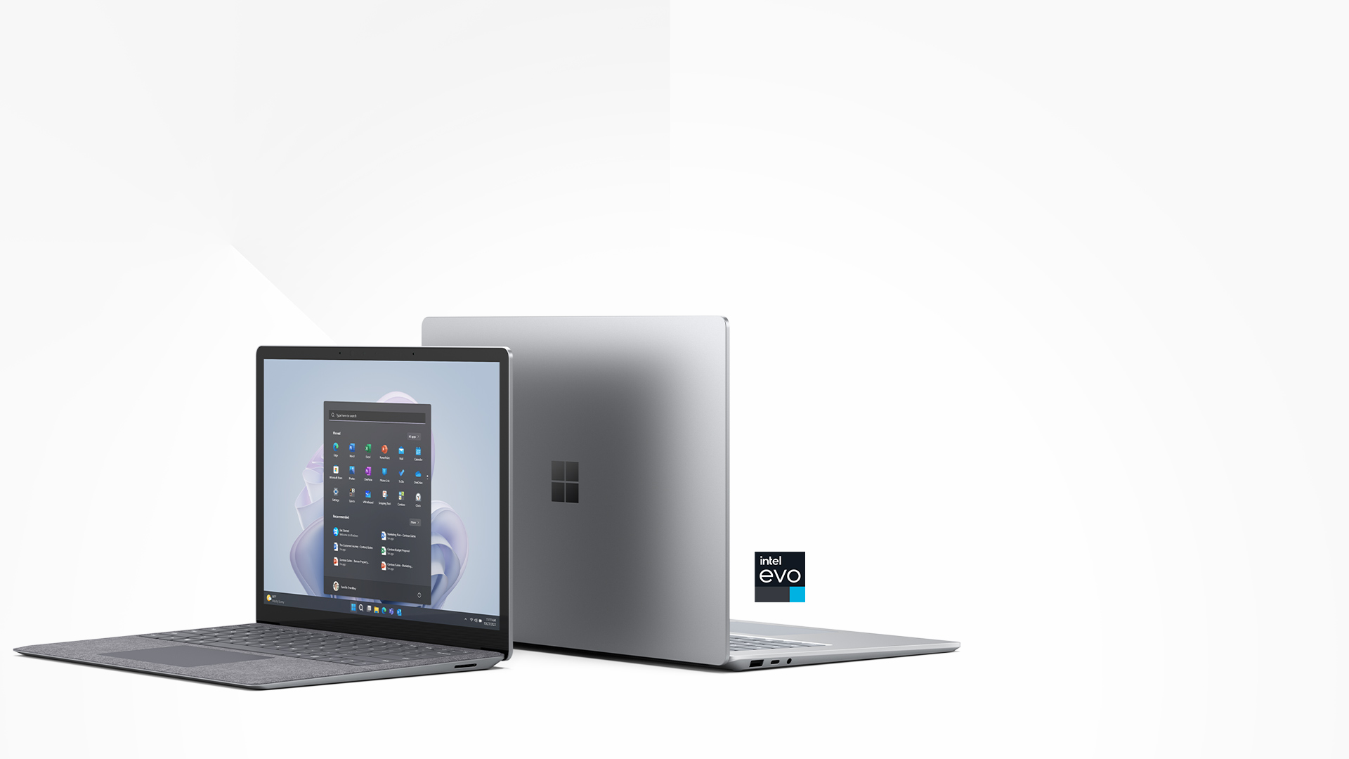 Wygenerowany cyfrowo obraz urządzenia Surface Laptop 5 w kolorze platynowym
