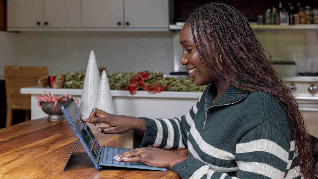 Woman selecting something in Microsoft Edge