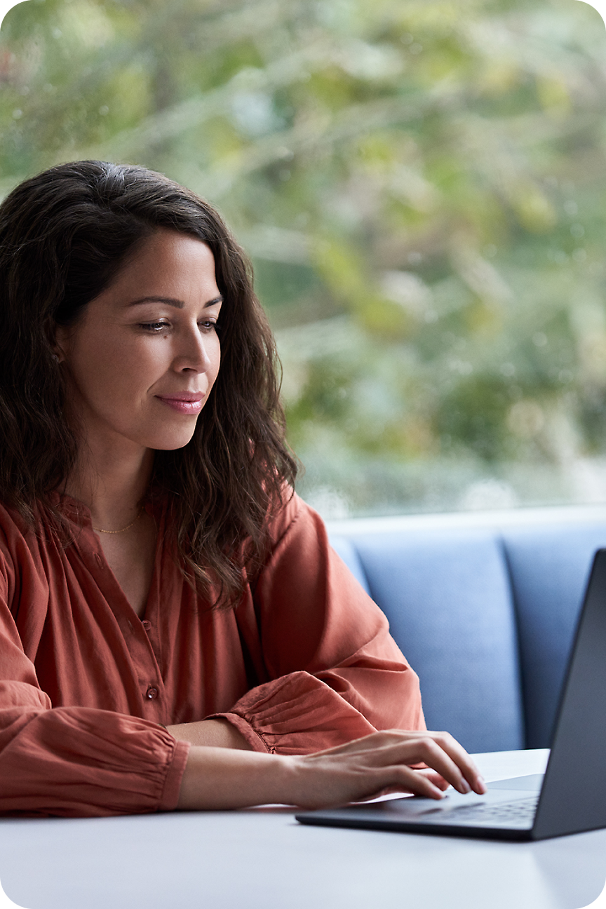 A woman using laptop