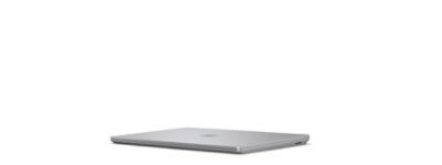 Výchozí snímek pro otáčející se zařízení Surface Laptop Go 3, které se otvírá a zavírá a ukazuje se ze všech úhlů.