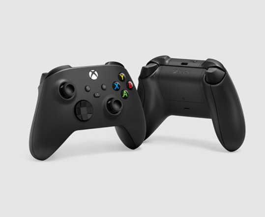 Widok z przodu i z tyłu kontrolera bezprzewodowego Xbox w kolorze Carbon Black