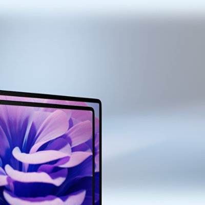  Imej poster tentang video ciri Surface Laptop yang mempamerkan dua saiz paparan, bezel dan skrin nipis.
