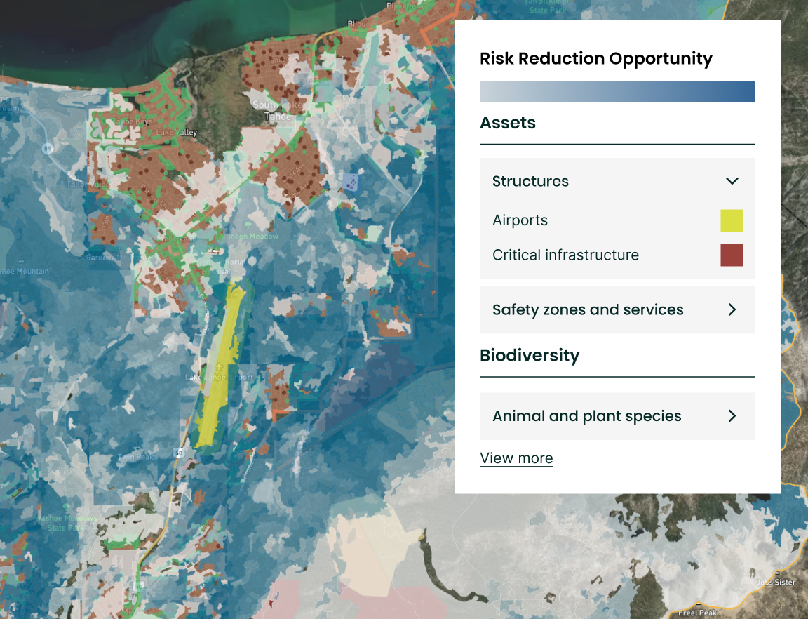 A map highlighting areas with different colors representing assets such as structures, airports, critical infrastructure, safety zones, services, and biodiversity. A sidebar lists these categories.