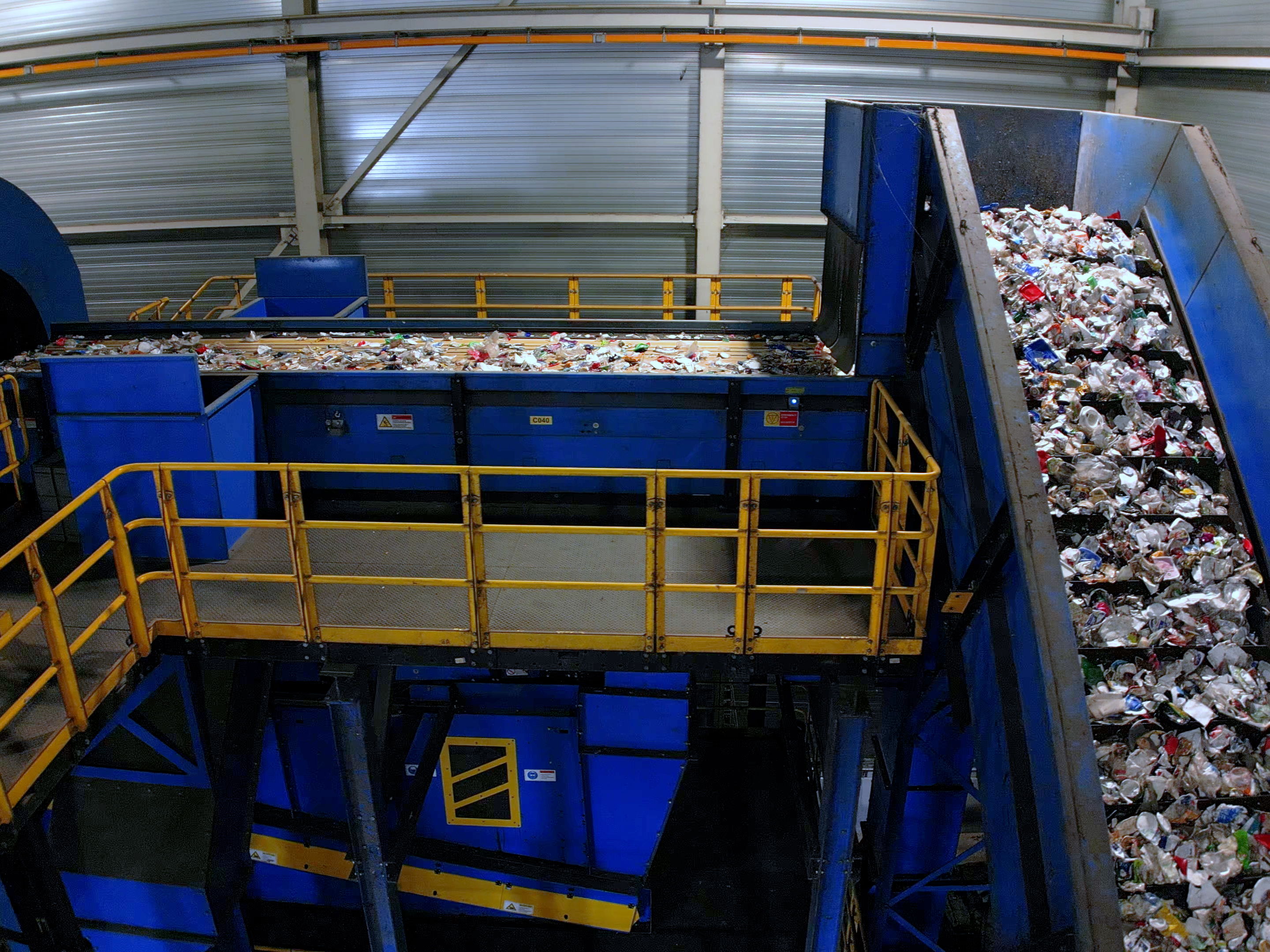 Thanks to Fost Plus & Morssinkhof Rymoplast, butter tubs and shampoo bottles will soon be recycled in Belgium