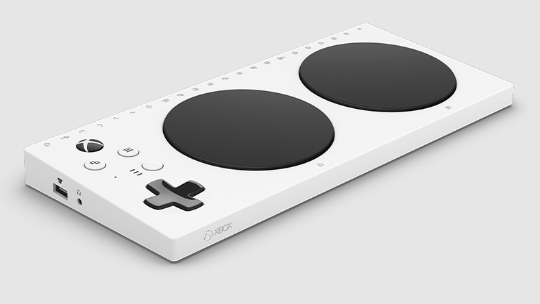 Xbox Adaptive Controller, verschillende piratenschepen trekken ten strijde.