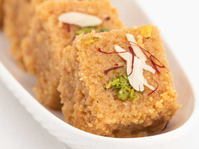 Easy Treat For Navratri: Makhana & Coconut Barfi