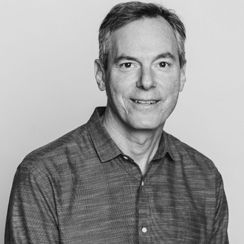 이사회 임원 및 전 Qualcomm CEO, Paul Jacobs