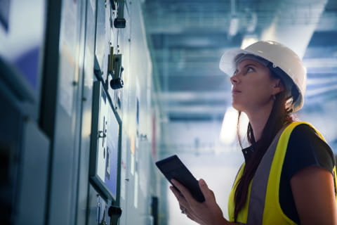 Picture of person with working hat