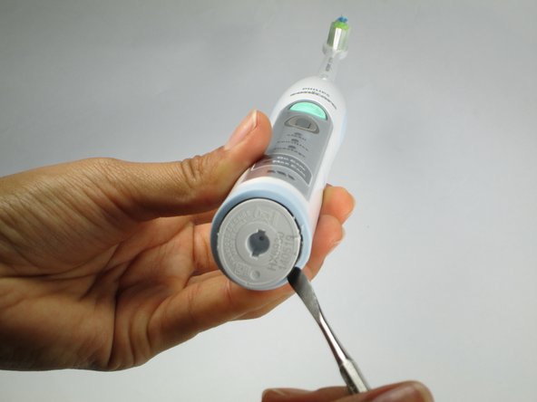 Changer la Batterie de la Philips Sonicare FlexCare: étape 2, image 1 de 1