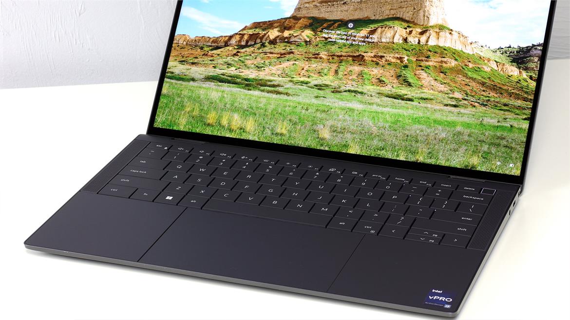 Dell Latitude 9440 Review: 14-Inch 2-In-1 Laptop Superiority