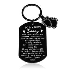 a keychain with a poem on it that says to my new daddy i can't wait to meet you daddy