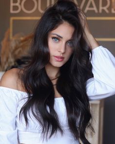 65 ideas para el pelo castaño oscuro Color Cafe Cabello, Peachy Hair Color, Dark Brown Hair Rich, Medium Dark Hair, Espresso Hair Color, Caramel Ombre Hair, Deep Brown Hair, Coffee Brown Hair, Coffee Hair