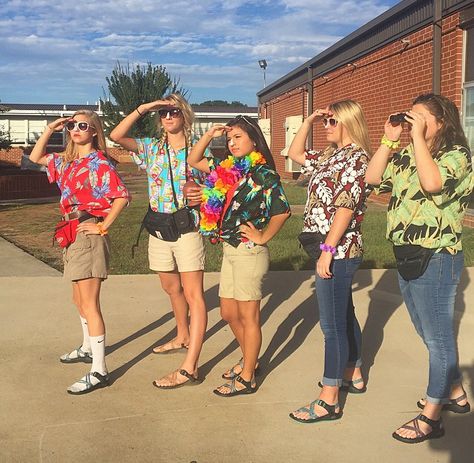 Tacky tourist day for homecoming week Rave Spirit Day, Tack Tourist Outfit Spirit Week, Vacation Spirit Week Outfit, Cute Tourist Outfits Spirit Week, Beach Themed Spirit Week, Fancy Day Spirit Week, Wacky Spirit Day Outfit, Tacky Tourist Outfit Teacher, Tourists Outfits Spirit Week