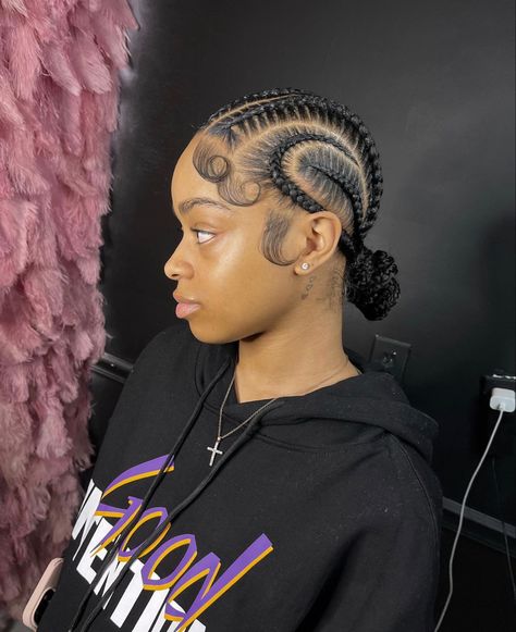 Straight Backs Braids With Design, Braids Back Hairstyles Black Women, Braids To The Back With Two Buns, Trendy Feed In Braids, Braid On Scalp Hairstyles, Braided Back Ponytail Hairstyles, Straight Backs With Curly Bun, Swirl Feed In Braids, Free Style Feed In Braids