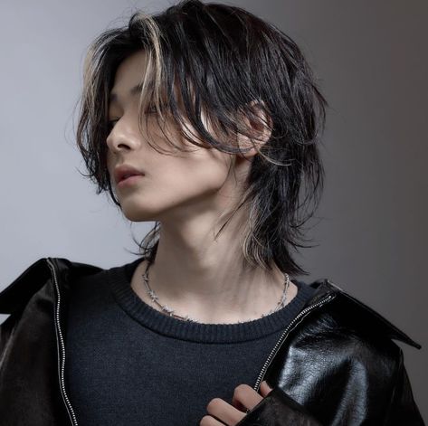 Asian Haircut, Hair Inspiration Short, Wolf Cut, Shot Hair Styles, Corte De Cabelo Masculino, 짧은 머리, Short Hair Haircuts, Asian Hair, Cut My Hair