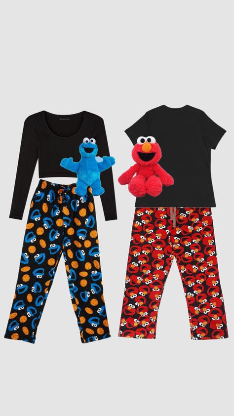 Matching Couples Pants, Cute Couple Matching Pajamas, Pjs Outfits Couple, Bff Matching Pajamas, Matching Pajamas For Couples Halloween, Matching Pjs For Besties, Matching Ideas For Couples, Matching Pajamas Friends Sleepover, Matching Pjs For Couples