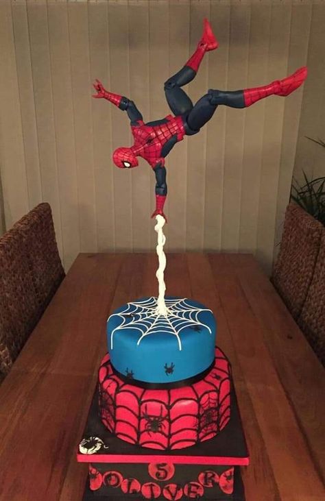 Spiderman Torte, 3d Dort, Anti Gravity Cake, Spiderman Birthday Cake, Hunting Theme, Gifts Basket, Gravity Defying Cake, Gifts Baskets, Superhero Birthday Cake