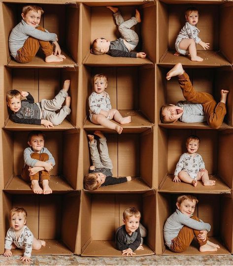 Photo Tips & Inspiration | Hub on Instagram: “📦 𝗪𝗲𝗲𝗸𝗹𝘆 𝗧𝗵𝗲𝗺𝗲 𝗔𝗻𝗻𝗼𝘂𝗻𝗰𝗲𝗺𝗲𝗻𝘁 📦 ⠀ We have a new weekly theme! This super darling box picture is from @lyndsayhannahphotography, & it’s…” Baby In A Box Photoshoot, Baby In Box Photoshoot, Baby In Box Photography, Baby In A Box Photography, Moving Boxes Photoshoot, Cardboard Box Photoshoot, Box Pictures Ideas, Box Photography Ideas, In The Box Photography