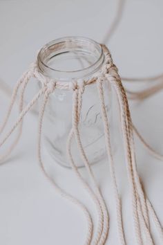 Mason Jars Diy, Mason Jar Hanger, Hanging Jars, Jars Diy, Large Mason Jars, Macrame Knots Tutorial, Diy Macrame Plant Hanger, Quick Diy, Rope Crafts