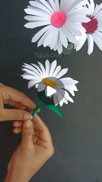 Tapu's CRAFT on Instagram: "Easy And Beautiful Paper Flower Decoration ideas 💐 Handmade paper flower making tutorial / Home Decor Idea  #papercraft #paperflower #handmadeflower #handcrafted #handcrafting #roomdecoration #roomdecorationideads #roomdecorideas #homedecorationideas #easycrafts #easypaperflower #craftswithpaper #craftforbeginners #craftforkids #diycrafts #tapuscraft  Follow us 👉@tapus_craft for more such videos 💕 You can also visit our YouTube channel for detailed tutorial video. Channel link is in bio 💕 Thank you so much for watching 💕" Paper Flower Ideas Projects, Flowers Of Paper How To Make, How To Make Home Decor Crafts, Thank You Decorations, Flower Making Paper Craft Ideas, Home Made Flowers Crafts, How To Make A Stem For A Paper Flower, Flower Handmade Paper, Easy Mini Crafts