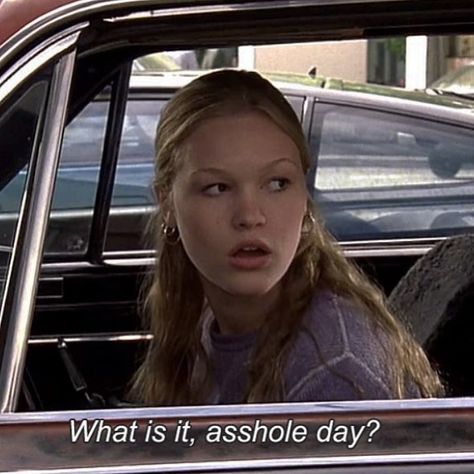 8,526 Me gusta, 29 comentarios - iconic films daily 🌹Paris (@iconicroses) en Instagram: "10 things I hate about you" Retro Humour, Playlist Covers Mood, La Haine Film, Filmy Vintage, Series Quotes, Julia Stiles, I Love Cinema, Movie Lines, Retro Humor