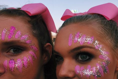 Game Day Face Glitter, Glitter In Hair Football Game, Pink Out Cheer Makeup, Pink Color Wars Spirit Week, Pink Out Dress Up Day School, Glitter Face Paint Football Game, Game Day Glitter Face, Pink Out Game Cheerleaders, Glitter Cheer Makeup