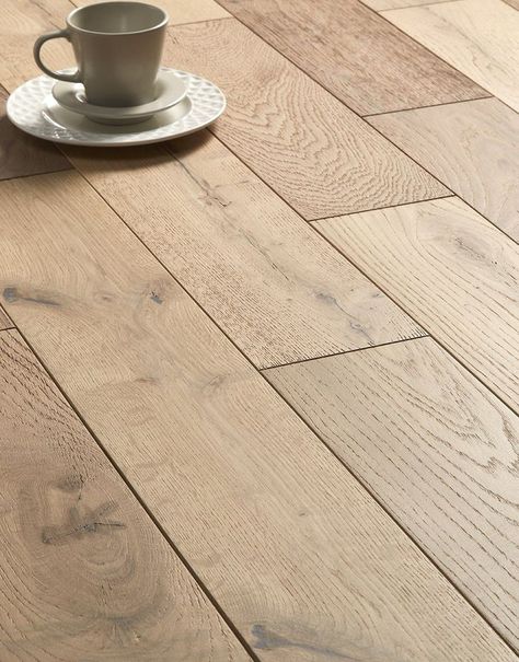 Oak Wood Tile Floor, Oiled Oak Floors, Wood Floor Swatches, Vanilla Oak Flooring, Wood Floor In Bedroom Ideas, Trendy Wood Floor Colors, Paradigm Conquest Chateau Flooring, Neutral Wood Flooring, New Flooring Ideas Living Room