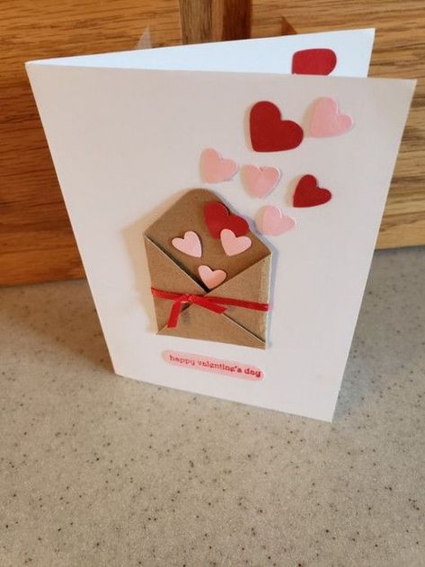 Cute Valentines Day Cards Diy Simple, Valentine’s Day Cards Handmade, Valentine’s Day Cards Diy For Friends, Valentine’s Day Gift Wrapping, Valentine’s Card Ideas, Valentine’s Day Card Diy, Cute Valentines Day Cards Diy, Aesthetic Valentines Day Cards, Cute Cards For Boyfriend Diy