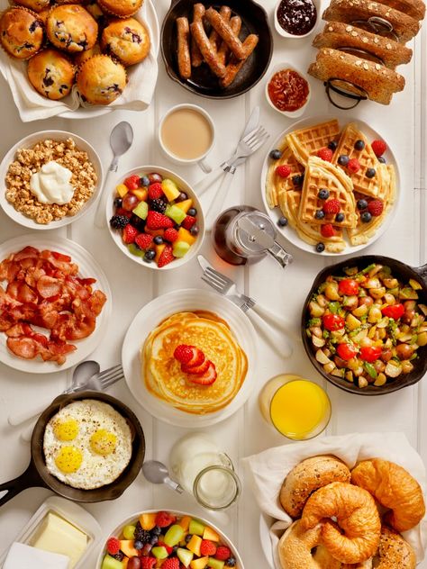 Breakfast Feast, Breakfast Catering, Breakfast In America, Hotel Breakfast, Birthday Breakfast, Food Crush, Free Meal, Breakfast Plate, Into Fashion