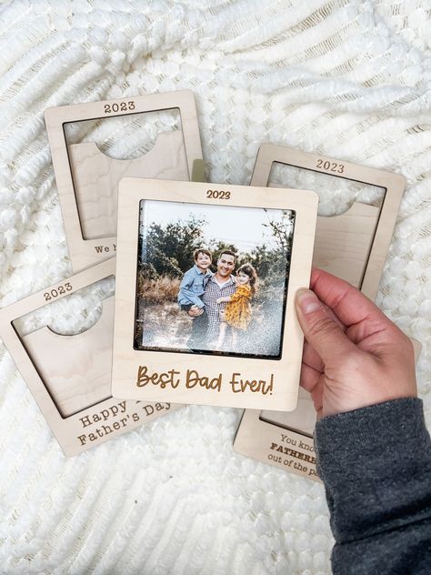 What Can You Do With A Glowforge, Wooden Gifts For Dad, Picture Frames For Father’s Day, Mdf Gift Ideas, Laser Engraved Ideas For Men, Fathers Day Wooden Gifts, Father's Day Laser Cut Ideas, Laser Picture Frame, Laser Fathers Day Gifts