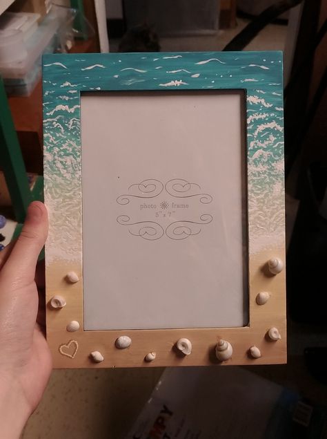 Ocean Picture Frame, Costal Picture Frames, Beach Frames Diy, Diy Beach Picture Frames, Picture Frame Craft Ideas, Painting Picture Frames Diy Ideas, Picture Frame Diy Ideas, Photo Frame Painting Ideas, Painting Picture Frames Diy