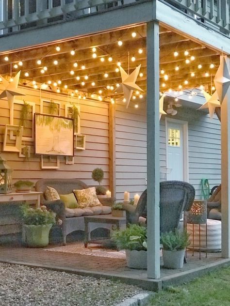 Under Deck Space, Terrasse Med Tak, Under Deck Landscaping, Patio Under Decks, Outdoor Deck Decorating, Hammock Chairs, Deck Landscaping, Outdoor Living Deck, Under Deck