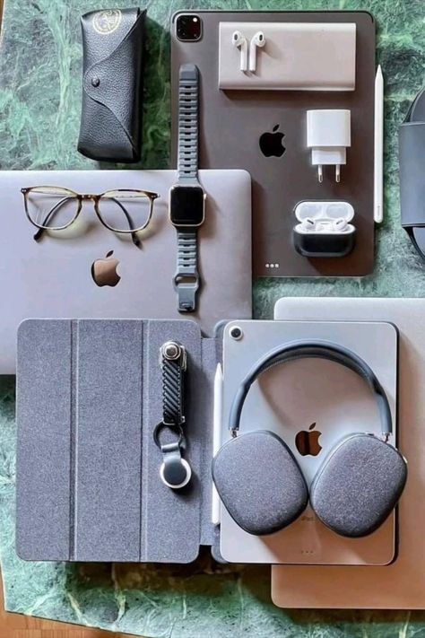 All Apple Products Aesthetic, Apple Products Aesthetic, Gadgets Aesthetic, Apple Gadgets Iphone, Iphone Accessories Gadgets, Προϊόντα Apple, All Apple Products, Iphone Macbook, Iphone Gadgets