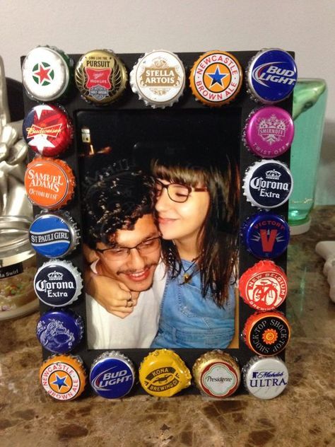 Beer Bottle Caps, Easy Birthday, Bf Gifts, Tanah Liat, Beer Caps, Diy Gifts For Boyfriend, 21st Birthday Gifts, Boyfriend Birthday, Birthday Gifts For Boyfriend