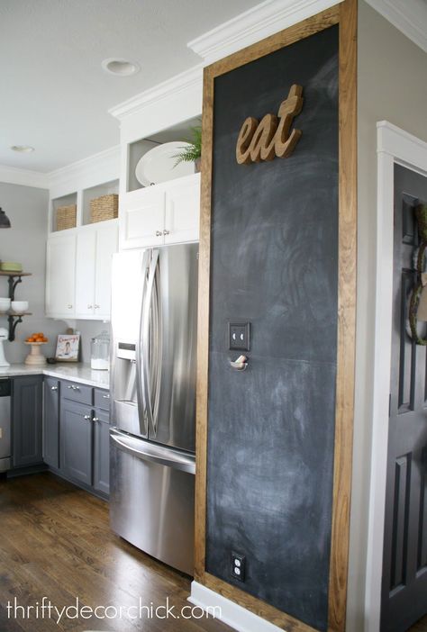 Stained frame around chalkboard wall, kitchen decor inspiration. this would be great for the children while I'm making dinner Chalkboard Wall Kitchen, Chalkboard Door, Kitchen Chalkboard, Blackboard Wall, Kitchen Decor Inspiration, Chalkboard Wall, Kitchen Decorating, Kitchen Wall Decor, Johannesburg