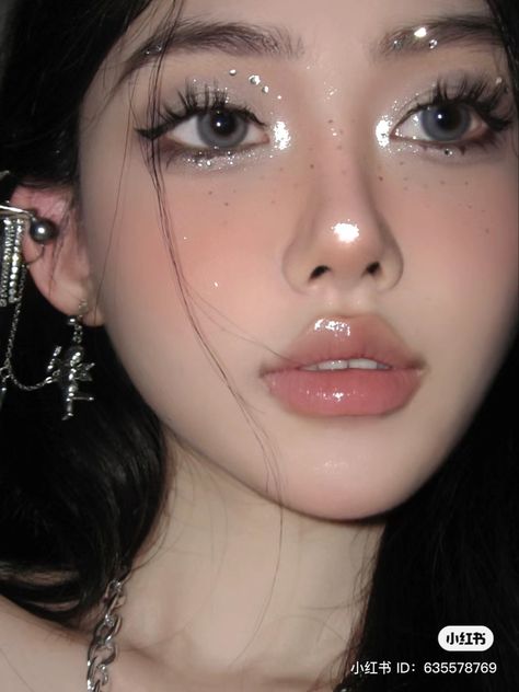 Korean Makeup Look, Douyin Makeup, Doll Eye Makeup, Prom Inspo, Oh My Goddess, Rave Makeup, Smokey Eye Makeup Tutorial, Ethereal Makeup, Night Makeup