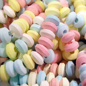 Nostalgic Treats: The Halloween Candy You and Your Kids Both Love 90s Nostalgia, 90s Childhood, Childhood Aesthetic, Nostalgic Candy, Childhood Memories 2000, Kids Memories, Candy Necklaces, 2000s Nostalgia, Halloween Candy