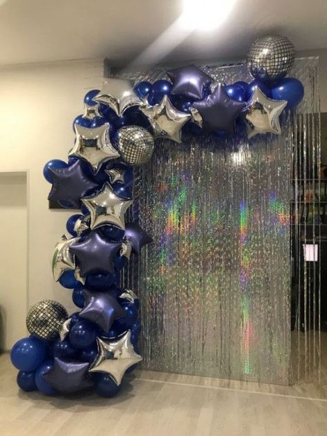 50+ Best DIY Baby Shower Backdrop Ideas | HubPages Saturno Theme Party, Starry Night Balloon Arch, Space Hoco Theme, Space Themed Sweet 16, Outdoor Sweet 16 Party Ideas, Midnight Theme Party, Hoco Decor, Blue Party Decor, 17 Doğum Günü