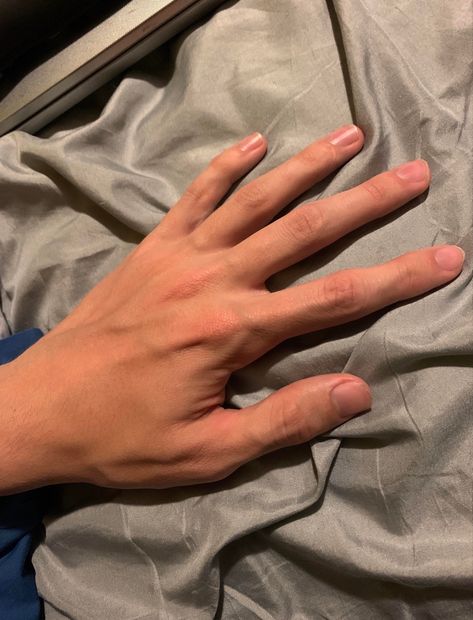 Slender Hands Man, Hand Veins, Hands Icon, Anime Hands, Girls Night Party, Brown Hair Brown Eyes, Hand Reference, Tan Guys, Hand Pictures