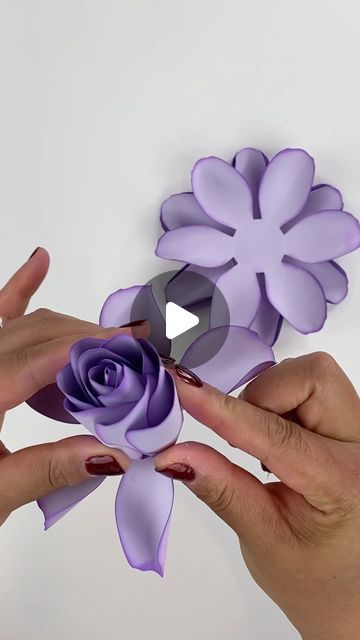 Hey, I’m Judy 👋🏻 Paper Flower Art + Tutorials on Instagram: "My favorite rose - so easy to make 🥰 My Rose Template 2 can be found in my etsy shop, link in bio! #paperflowers #cricut #teamcricut #cricutcreations #makeitwithmichaels #etsyfinds #handmadewithlove #weddingflowers #paperrose #paperart #rosebouquet #imadethis #craftersgonnacraft #makersgonnamake #etsyhandmade #papercrafts #roseflower #paperroses #paperartistsofinstagram #paperartist #diy #diyflowers #rosebouquet #roses #etsyshop #etsyfinds #handmade" Paper Flower Bouquet Diy, Giant Paper Flower Tutorial, Flower Making Crafts, Paper Roses Diy, Flower Petal Template, Rose Template, Paper Rose Template, Letter Fonts, Paper Flowers Diy Easy