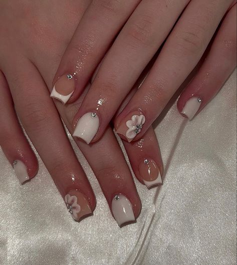 Nails Ideas For Wedding Guest, Light Pink French Tip Nails With Rhinestones, Pink Square Gel Nails, Pretty Natural Nails Ideas, Very Short Square Acrylic Nails, Short Nail With Charm, Simple Nails Ideas Short, Short Nails With Diamonds Rhinestones, Milky White Nails With Design French