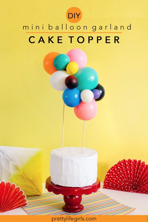 How to Make a Mini Balloon Cake Topper - The Pretty Life Girls | Today we have taken our affection for a balloon garland and shrunk it down just a bit to make this mini balloon cake topper — because as much as we love a big balloon installation, there's nothing that can't be made cuter by making it mini! We love this cake topper project because it makes a big impact with few supplies, skills, or money! Just look at the way it takes a small, plain, white cake and makes it pop! Pie, Kawaii Balloon, Skewer Crafts, Mini Balloon Garland, Balloon Cake Topper, Flamingo Cake Topper, Food Desert, Diy Sprinkles, Heart Cake Topper