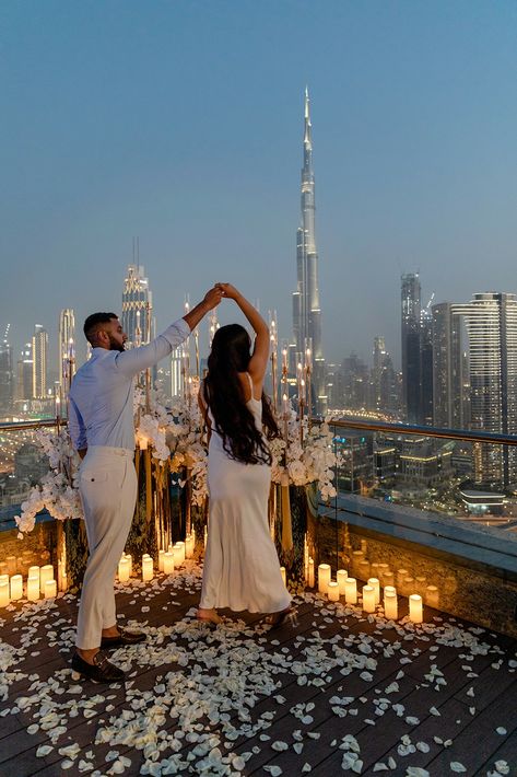 Dubai Marriage, Wedding Proposal Ideas Engagement, Surprise Proposal Pictures, Cute Proposal Ideas, Wedding License, Proposal Pictures, Khalifa Dubai, Best Proposals, Dubai Wedding