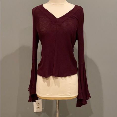 Maroon Top With Bell Sleeves. Shirts With Bell Sleeves, Red And Gold Outfit Casual, Cute Goth Outfits Aesthetic, Red And Purple Aesthetic Outfit, Flared Long Sleeve Top, Dark Red Clothes Aesthetic, Red And Purple Outfit, Maroon Clothes, Bell Sleeve Top Outfit