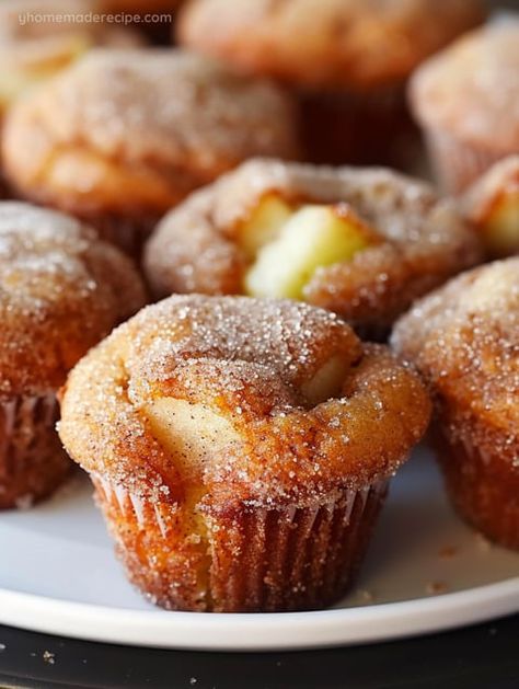 Easy Cinnamon Sugar French Toast Muffins Recipe - My Home Made Recipe Apple Mini Muffins, Cinnamon Roll Cake Recipe, Apple Donut, Watermelon Jam, Muffin Stand, Roll Cake Recipe, Mini Muffin Recipe, French Toast Muffins, Apple Donuts