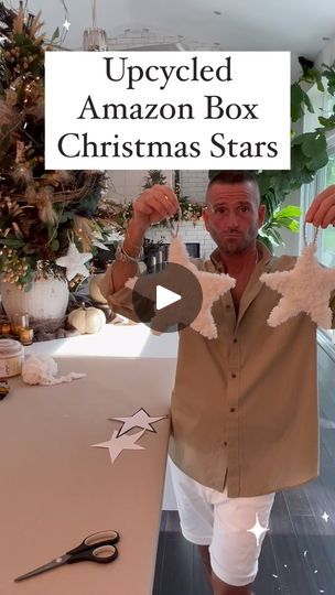 Upcycling, Christmas Star, Diy Christmas Ornaments To Sell, Dave Koz, Amazon Box, Tree Themes, Christmas Stars, Christmas Crafting, Kids Table